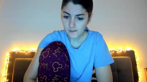 _just_a_simple_girl online show from 02.26.25