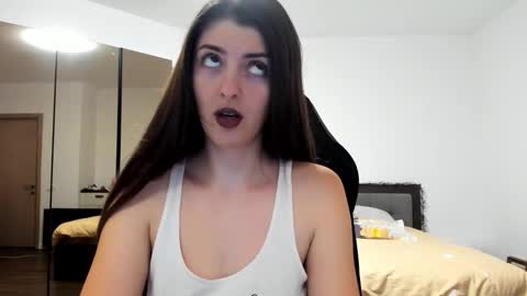 _just_a_simple_girl online show from 11.06.25