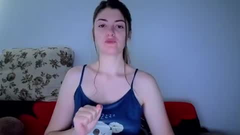 Snapshot of _just_a_simple_girl chatting on 06.16.26 _just_a_simple_girl online show from 06.16.26
