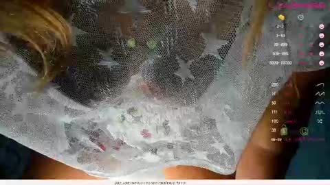 Snapshot of _justcallme_ chatting on 06.17.26 _justcallme_ online show from 06.17.26