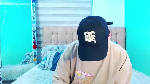 Snapshot of _justinmoon2 chatting on 03.08.26 mod online show from 03.08.26