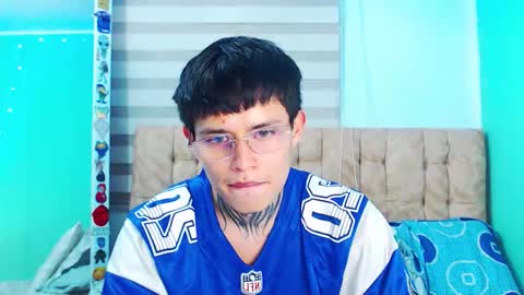 Snapshot of _justinmoon2 chatting on 03.18.26 mod online show from 03.18.26