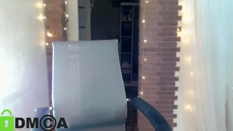  karolina online show from 04.14.26