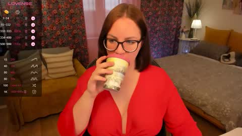 Kate online show from 09.17.25