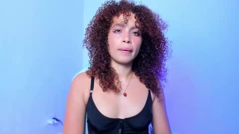 Snapshot of _kellys chatting on 01.20.25 kelly online show from 01.20.25