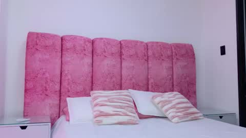 Kendall online show from 12.22.25