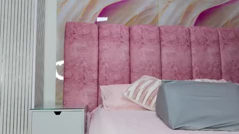 Kendall online show from 02.24.26