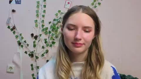 _kikiclark_ online show from 03.08.26