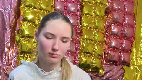 _kikiclark_ online show from 03.22.26