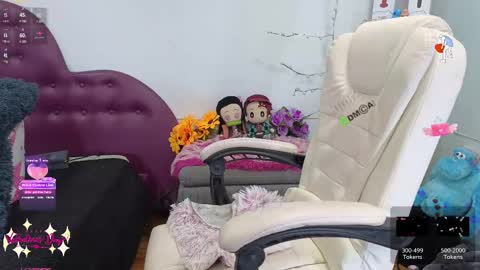 Snapshot of _kimi22 chatting on 02.15.25 Kimi online show from 02.15.25