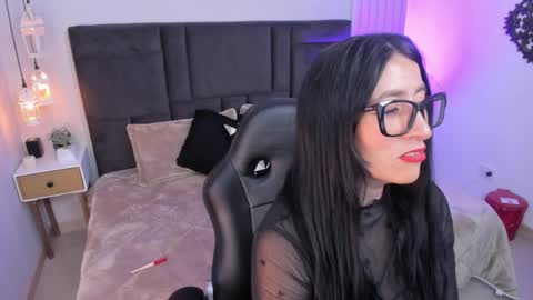 Kiraaaa 0 online show from 04.12.26