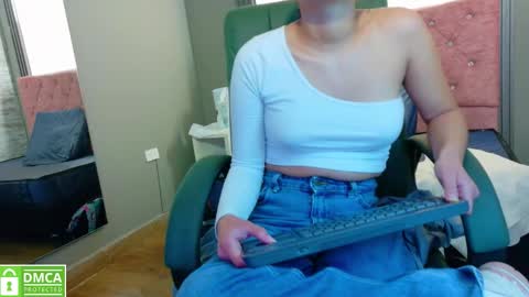 Snapshot of _kita chatting on 09.19.25 Jalina online show from 09.19.25