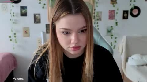 Snapshot of _kitekat_ chatting on 11.05.25 _kitekat_ online show from 11.05.25