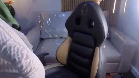 _kitten_1 online show from 03.27.26