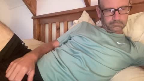 Kiwi online show from 03.25.26