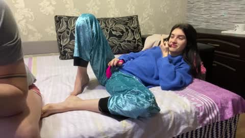  krisvanessa  online show from 12.05.24