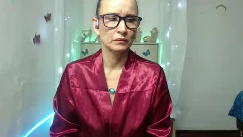 SANDRA online show from 11.21.25