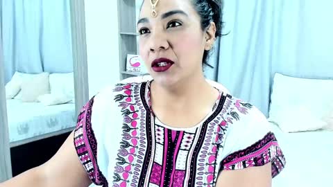 Snapshot of _lakshmi_hotx chatting on 12.11.24 NAILHA SAJANI online show from 12.11.24
