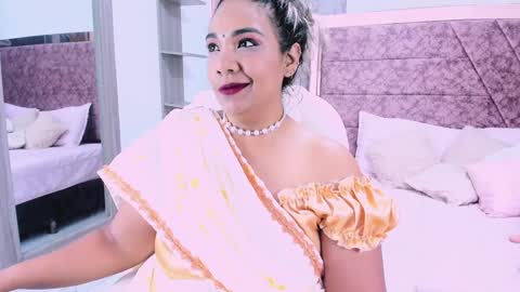 Snapshot of _lakshmi_hotx chatting on 02.07.25 NAILHA SAJANI online show from 02.07.25