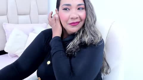 Snapshot of _lakshmi_hotx chatting on 09.15.25 NAILHA SAJANI online show from 09.15.25