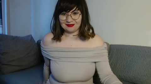 Snapshot of _lalilu_ chatting on 12.26.24 _lalilu_ online show from 12.26.24