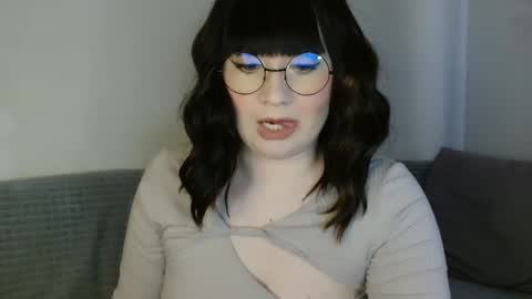 Snapshot of _lalilu_ chatting on 01.17.25 _lalilu_ online show from 01.17.25