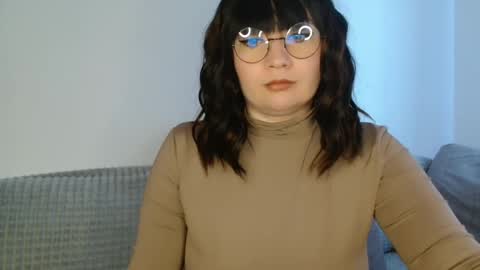 Snapshot of _lalilu_ chatting on 02.17.25 _lalilu_ online show from 02.17.25