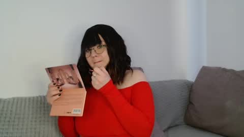 Snapshot of _lalilu_ chatting on 02.22.25 _lalilu_ online show from 02.22.25