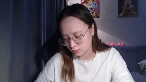 _lalune_ online show from 01.17.26