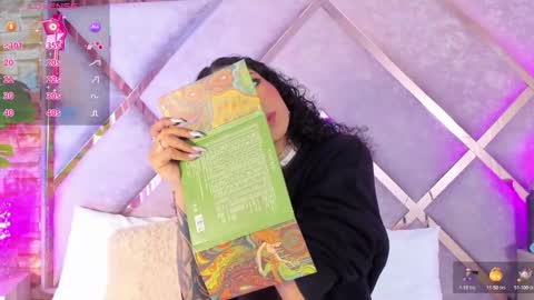 Lanna  online show from 03.18.26