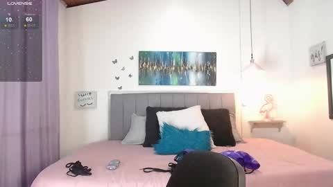 Snapshot of _lara1 chatting on 02.27.25 paulina online show from 02.27.25