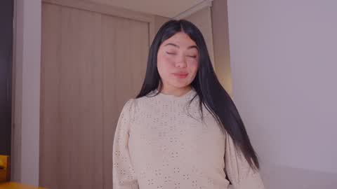 Alejandra suescun online show from 02.04.25