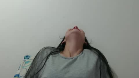 Lauren 3 online show from 12.12.24