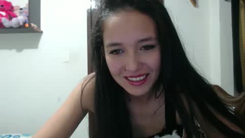 Lauren 3 online show from 12.01.25