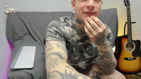 Layne online show from 02.08.26