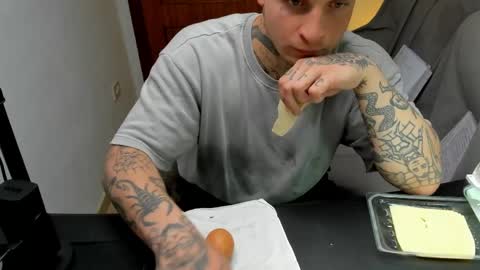 Layne online show from 05.11.26