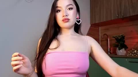 Snapshot of _lexie_rivers_ chatting on 12.19.25 _lexie_rivers_ online show from 12.19.25