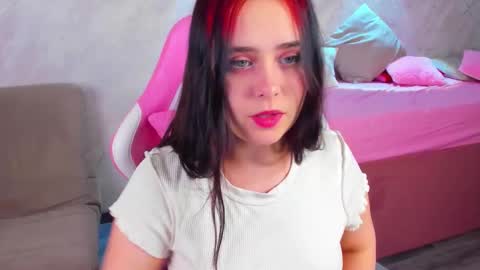 Im Alis 3 online show from 11.18.25