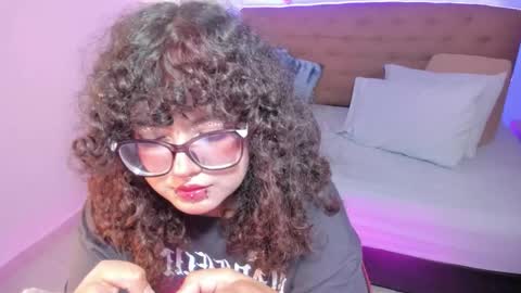 Liily online show from 11.28.25