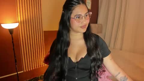 Ivy 3 online show from 03.20.26