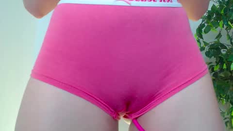 Mila  online show from 10.07.25