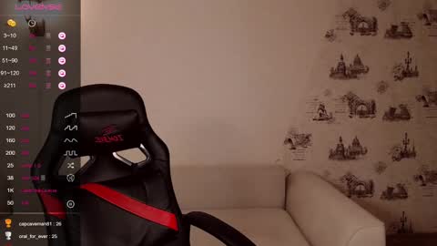  My name is lina Lush is activePrivate is Open online show from 02.10.25