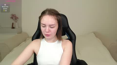  My name is lina Lush is activePrivate is Open online show from 04.18.26