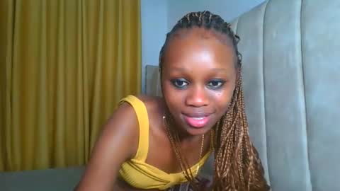 Littlevenus online show from 09.14.25