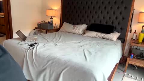 Snapshot of _littlewolfie_ chatting on 12.16.24 Little Wolfie online show from 12.16.24