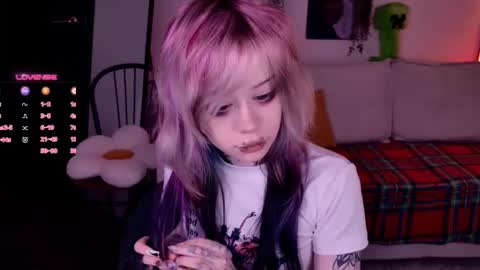 Lolly online show from 11.21.25