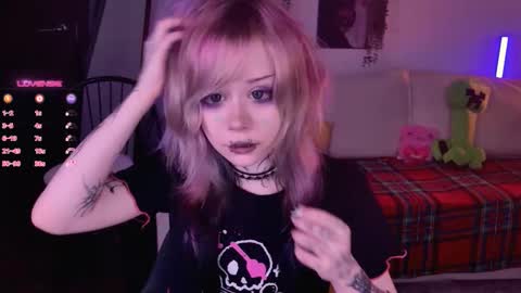 Lolly online show from 11.30.25