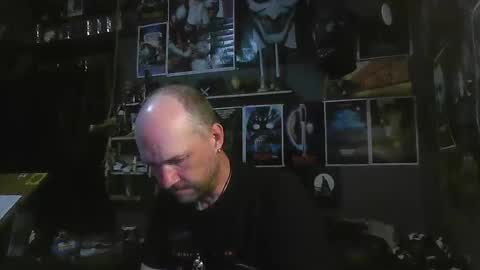 That guy online show from 10.24.25