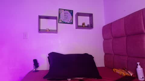 Lorrayne online show from 01.20.25