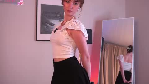 _louiseana_ online show from 06.18.26